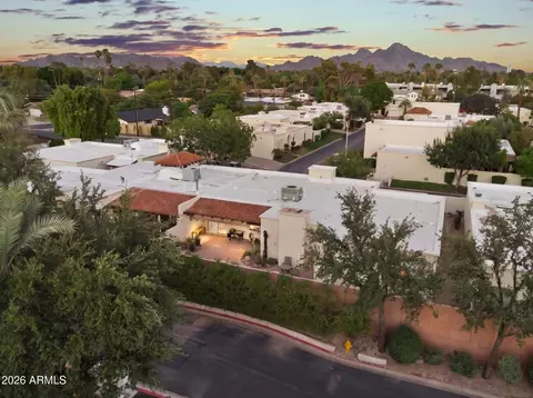 View/Area - 7040 N 11th Ave, Phoenix, AZ 85021 photo 1 of 1