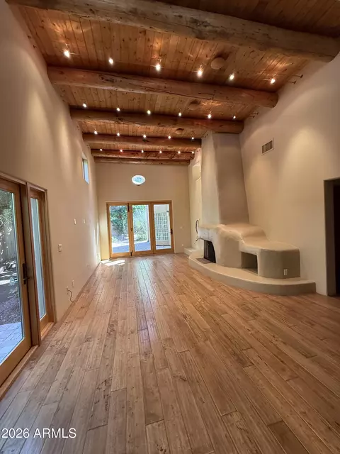 3302 E Campbell Ave #9, Phoenix, AZ 85018