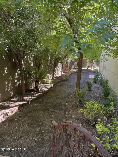 Exterior - 3302 E Campbell Ave #9, Phoenix, AZ 85018 photo 4 of 13