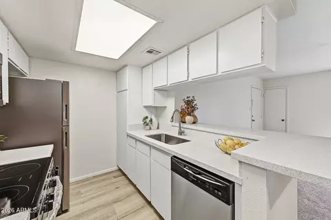 Kitchen - 1111 E University Dr #108, Tempe, AZ 85288 photo 3 of 3