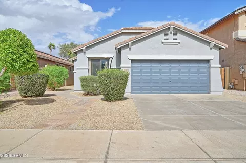 17248 W Smokey Dr, Surprise, AZ 85388