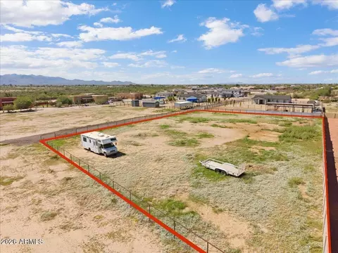201 W Nn W Peakview Rd #-, Wittmann, AZ 85361 photo 5