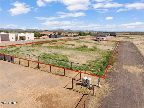 201 W Nn W Peakview Rd #-, Wittmann, AZ 85361 photo 2