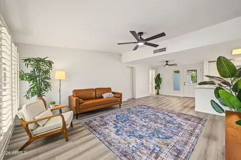 Living - 6516 N 13th St, Phoenix, AZ 85014 photo 1 of 2