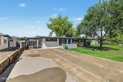 Exterior - 6516 N 13th St, Phoenix, AZ 85014 photo 1 of 10