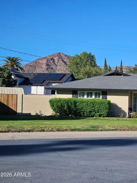 5047 E Cheery Lynn Rd, Phoenix, AZ 85018 photo 8