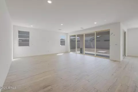 Living - 9655 E Rainbow Ave, Mesa, AZ 85212 photo 1 of 2