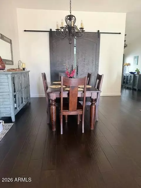 Dining - 2309 E Cortez St, Phoenix, AZ 85028 photo 1 of 3