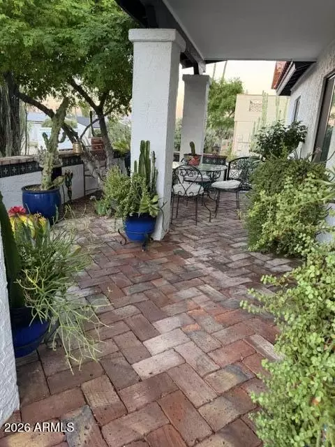 Exterior - 2309 E Cortez St, Phoenix, AZ 85028 photo 16 of 17