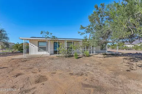 182 E 18th Ln E, Apache Junction, AZ 85119 photo 2