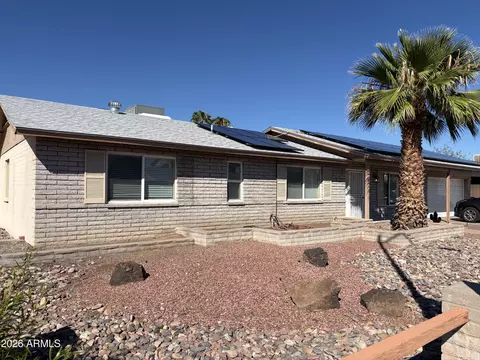 1952 W Wescott Dr, Phoenix, AZ 85027