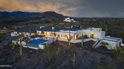 37801 N Stirrup Cir, Carefree, AZ 85377