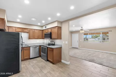Kitchen - 544 E Fred Ave, Apache Junction, AZ 85119 photo 1 of 3