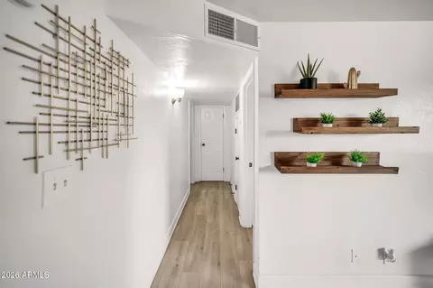 Entry Way - 1111 E Turney Ave #3, Phoenix, AZ 85014 photo 1 of 1