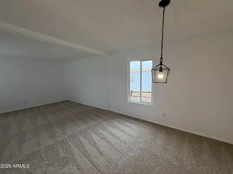 674 E Lesli Dr, Benson, AZ 85602 photo 3