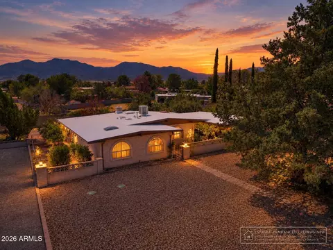 1954 Chantilly Dr, Sierra Vista, AZ 85635