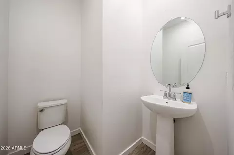 Bath - 779 E Beauchamp Dr #101, Gilbert, AZ 85297 photo 1 of 4