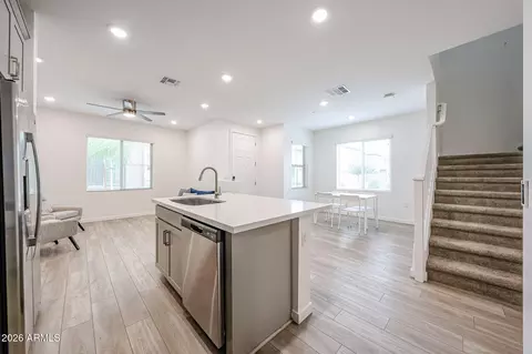 Kitchen - 779 E Beauchamp Dr #101, Gilbert, AZ 85297 photo 2 of 3