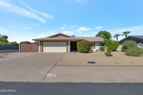 8702 E Angus Dr, Scottsdale, AZ 85251