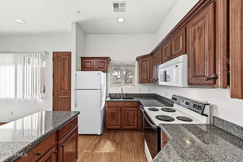 Kitchen - 27809 N 37th Ave, Phoenix, AZ 85083 photo 4 of 5