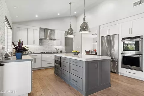 6902 E Sweetwater Ave, Scottsdale, AZ 85254