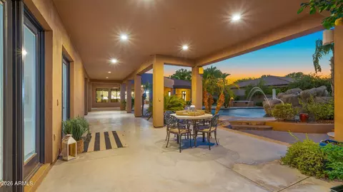 Exterior - 4654 E Meadowview Ct, Gilbert, AZ 85298 photo 5 of 27