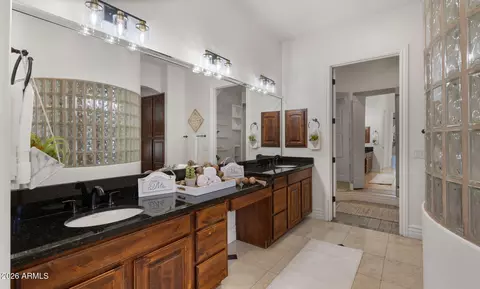 Bath - 4654 E Meadowview Ct, Gilbert, AZ 85298 photo 1 of 6