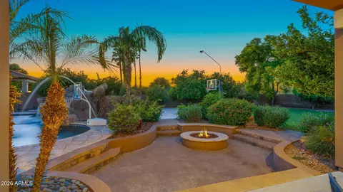 Exterior - 4654 E Meadowview Ct, Gilbert, AZ 85298 photo 18 of 27