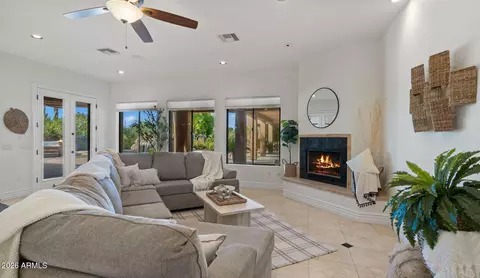 Living - 4654 E Meadowview Ct, Gilbert, AZ 85298 photo 2 of 4