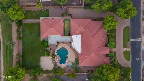 View/Area - 4654 E Meadowview Ct, Gilbert, AZ 85298 photo 1 of 12