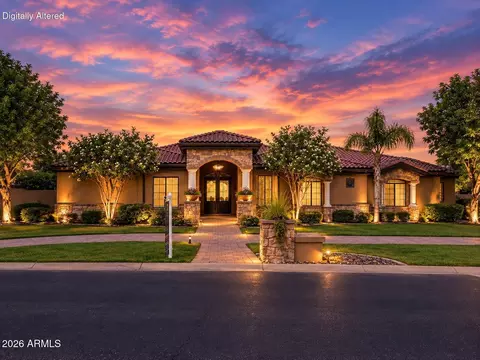 Exterior - 4654 E Meadowview Ct, Gilbert, AZ 85298 photo 3 of 27