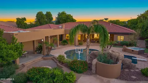 Exterior - 4654 E Meadowview Ct, Gilbert, AZ 85298 photo 25 of 27