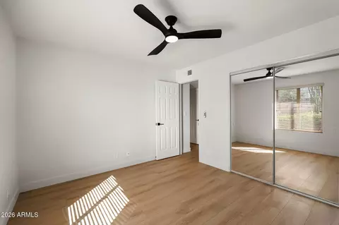 Bedroom - 4150 E Cannon Dr, Phoenix, AZ 85028 photo 4 of 6