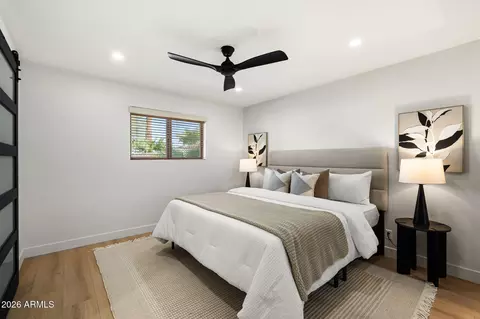Bedroom - 4150 E Cannon Dr, Phoenix, AZ 85028 photo 5 of 6