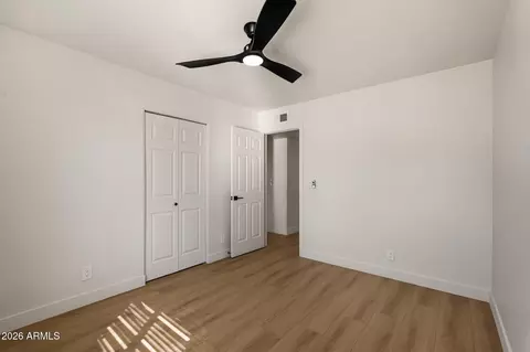 Bedroom - 4150 E Cannon Dr, Phoenix, AZ 85028 photo 2 of 6