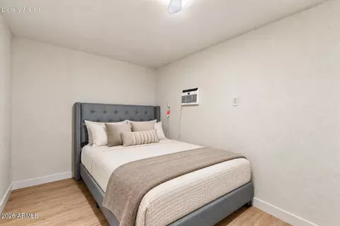 Bedroom - 4233 N 32nd Ave, Phoenix, AZ 85017 photo 6 of 6