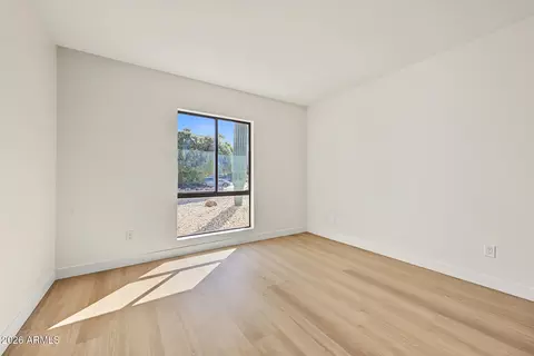 Bedroom - 2324 E Cortez St, Phoenix, AZ 85028 photo 4 of 7