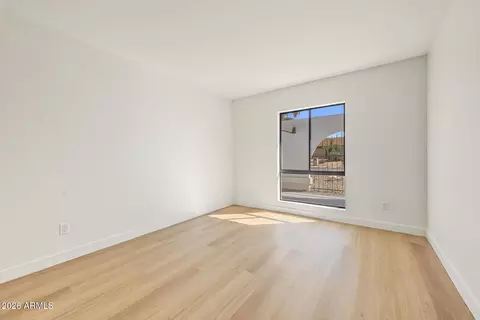 Bedroom - 2324 E Cortez St, Phoenix, AZ 85028 photo 6 of 7
