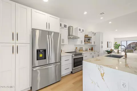 Kitchen - 2324 E Cortez St, Phoenix, AZ 85028 photo 7 of 7