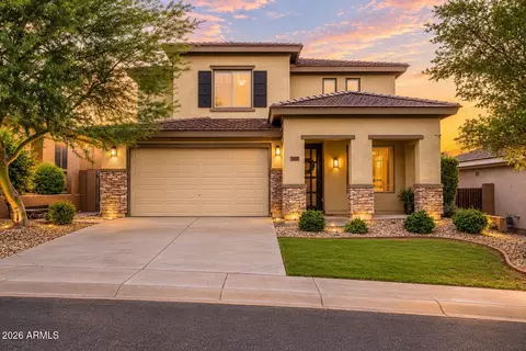 7135 W Desert Mirage Dr, Peoria, AZ 85383