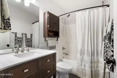 Bath - 11014 E Flossmoor Cir, Mesa, AZ 85208 photo 1 of 2