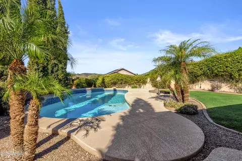 Exterior - 25634 N Singbush Loop, Phoenix, AZ 85083 photo 10 of 13
