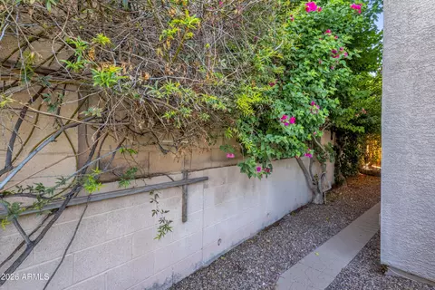 Exterior - 25634 N Singbush Loop, Phoenix, AZ 85083 photo 7 of 13