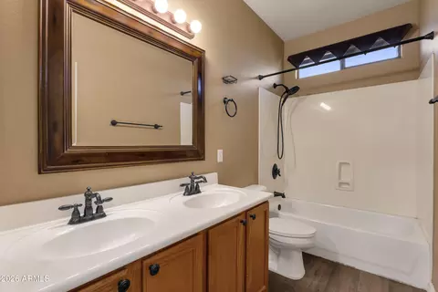 Bath - 25634 N Singbush Loop, Phoenix, AZ 85083 photo 5 of 5