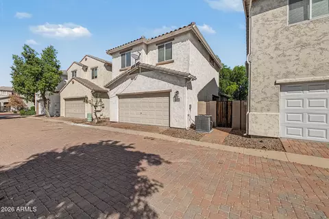 Exterior - 10056 E Isabella Ave, Mesa, AZ 85209 photo 9 of 10