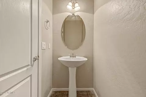 Bath - 10056 E Isabella Ave, Mesa, AZ 85209 photo 1 of 3