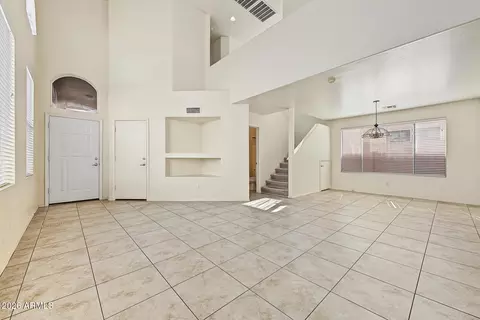 Living - 4106 E Chambers St, Phoenix, AZ 85040 photo 1 of 7