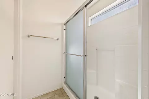 Bath - 4106 E Chambers St, Phoenix, AZ 85040 photo 3 of 4