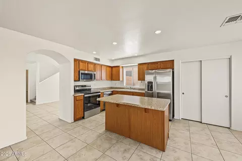 Kitchen - 4106 E Chambers St, Phoenix, AZ 85040 photo 2 of 4