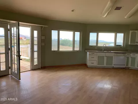 Living - 2920 E Loma Alta Dr, Douglas, AZ 85607 photo 2 of 2